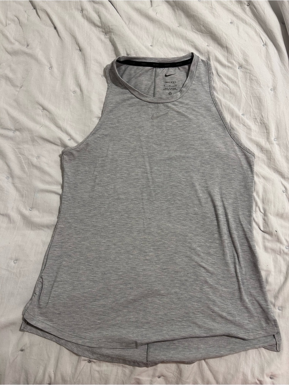 Nike Women’s Light Gray Athletic Tank Top